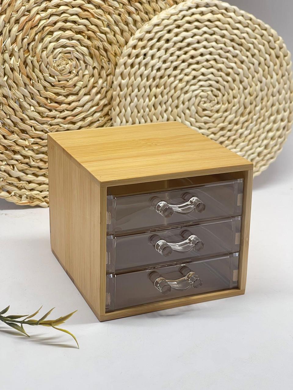 Boite de rangement en plexi et bambou