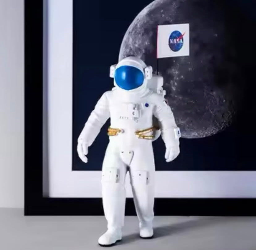 Spaceman – sculpture