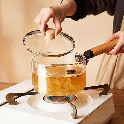 Casserole en verre avec couvercle transparent