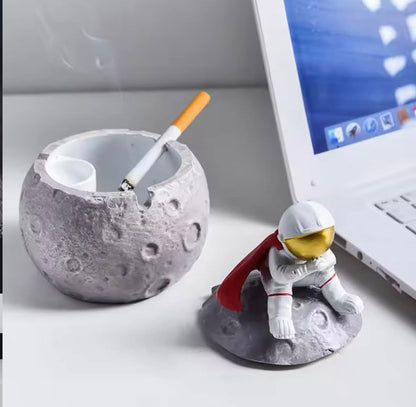 Spaceman – sculpture