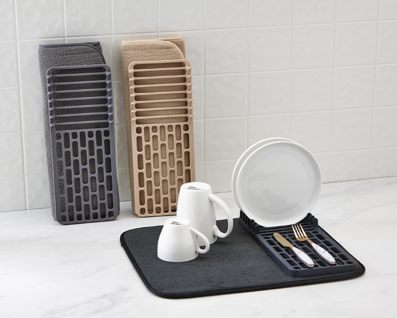 Égouttoir à vaisselle pliable avec tapis de séchage