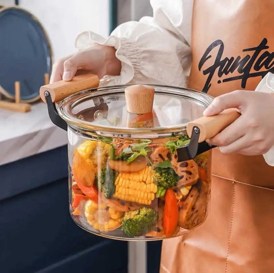 Casserole en verre avec couvercle transparent