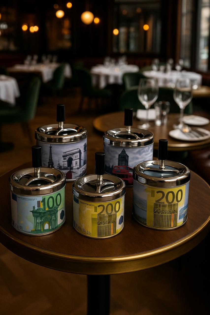 🔹 Cendriers design en métal avec motifs billets € et monuments iconiques 🌍