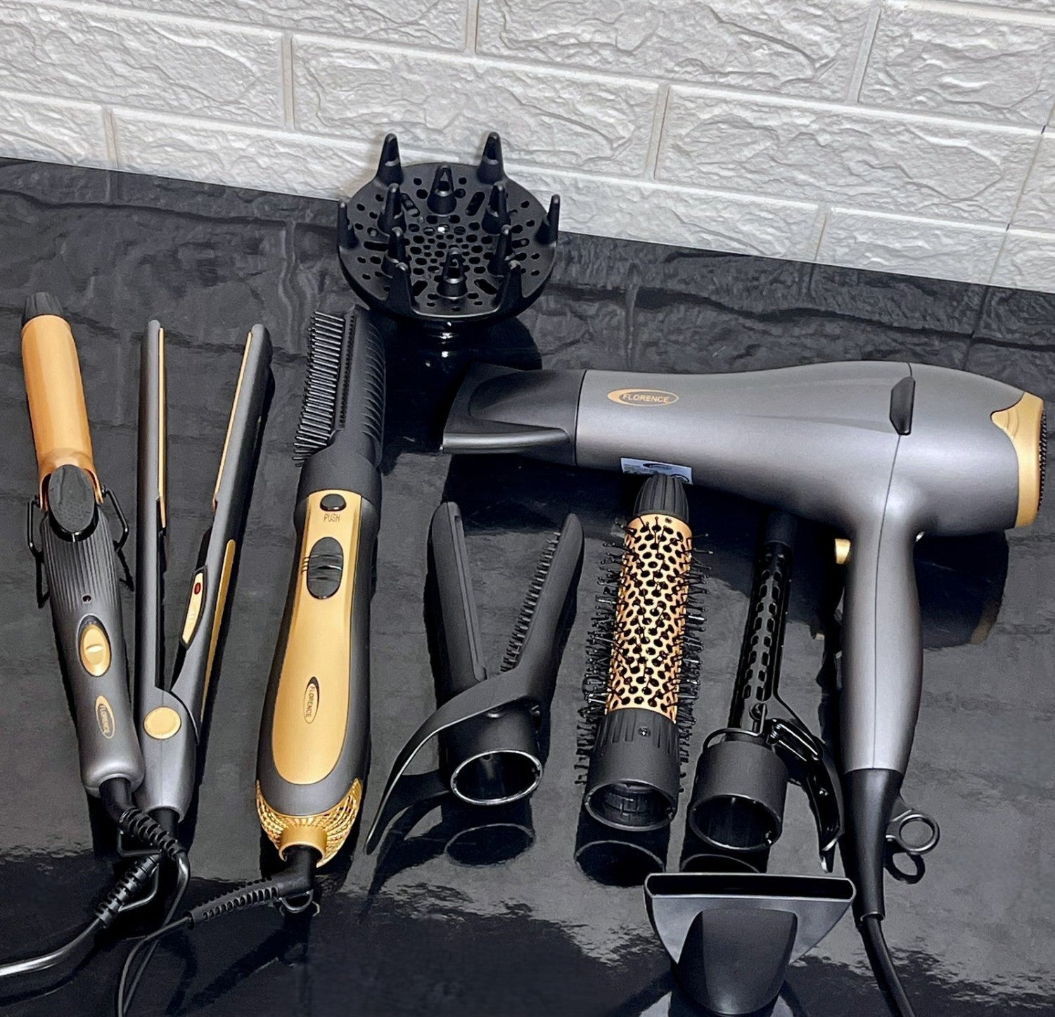 Coffret Cheveux 12EN1 FLORENCE 2200W - Noir