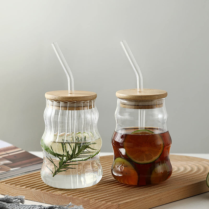 Tasse avec paille et couvercle en bambou