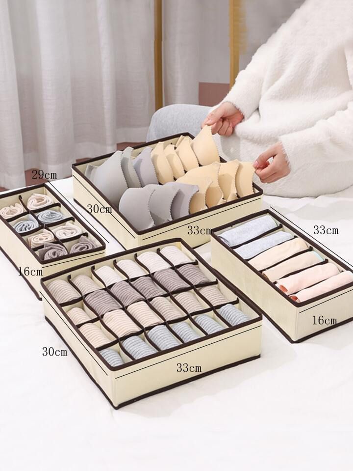 Boîte de rangement sous vêtements Beige ✨